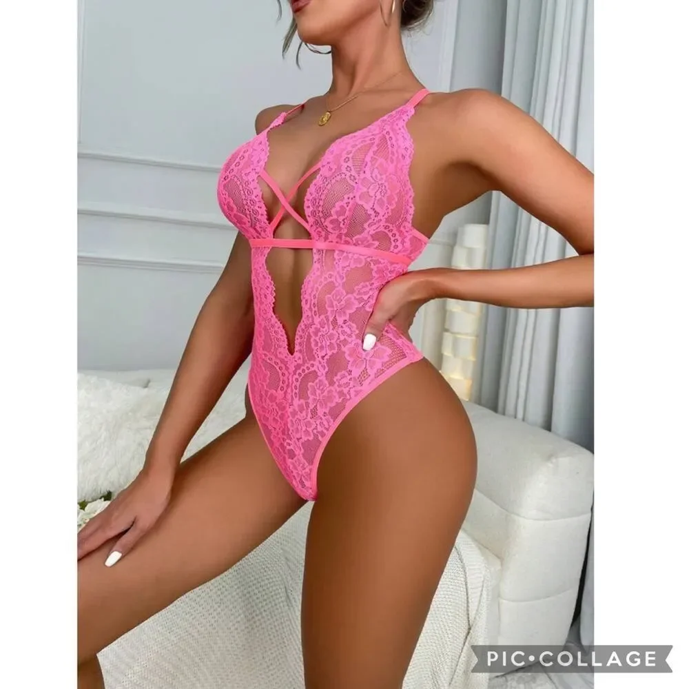 Barbiecore Hot Pink Floral Lace Cut Out Teddy Size Large